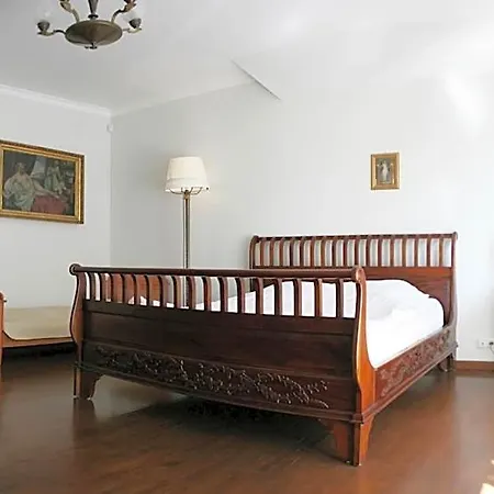 Sofia Bed and breakfast 3*