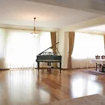 Sofia 3*
